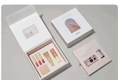 Флип Цовер Црни магнетни склопни поклон кутија за козметику, парфем